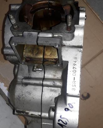 YZ 125 89-93 : carter motore cambio albero desmo