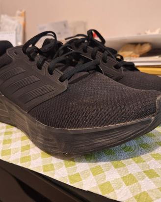 Sneakers  - scarpette Adidas Galaxy 6 Nere