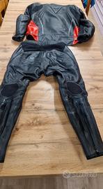completo Dainese in pelle