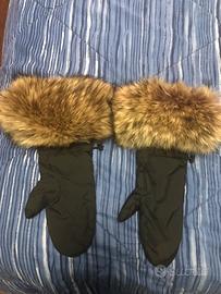 Guanti neri con pelliccia