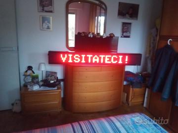 Tabellone luminoso Professionale con scritte LED