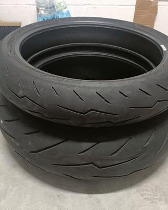 Pirelli Diablo Rosso IV 4 120/70/17 - 190/55/17