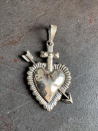 Ciondolo argento sacro cuore croce ex voto