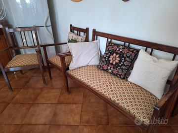 set divanetto e 2 sedie vintage