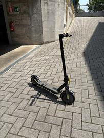 monopattino elettrico lexgo r9 lite