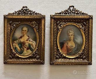 Coppia di miniature cornice in ottone