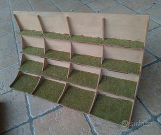 Espositore vintage legno teca rack 1980s figure