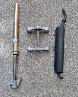 Stelo, piastre e silenziatore  Husqvarna sm125