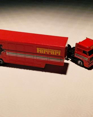 Matchbox Camion Scuderia Ferrari