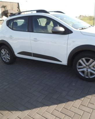 DACIA SANDERO 1.000 BENZINA GPL IN PRONTA CONSEGNA