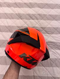 Casco airoh matryx KTM