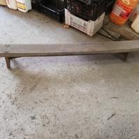 Panca antica poggia piedi in legno