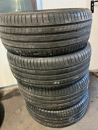 255 45 19 estive Pirelli