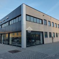 CAPANNONE A CARONNO PERTUSELLA