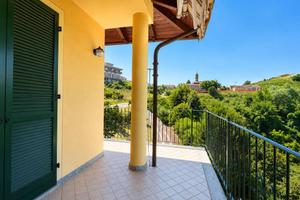 Appartamento di 117 m² con 3 locali a Montaldo Roe