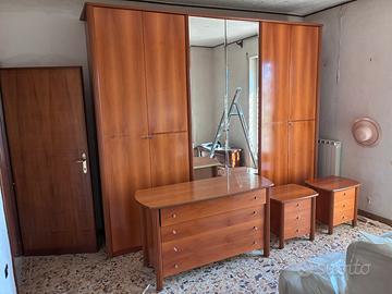 Armadio comodini comò