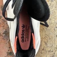 Adidas adifom Q