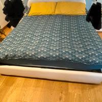 Letto contenitore e materasso