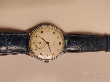 Universal Geneve vintage