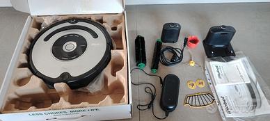 ASPIRAPOLVERE iROBOT ROOMBA 555