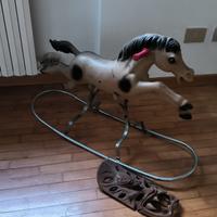 Cavallo a dondolo anni 60