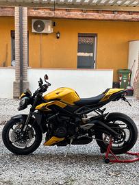 Triumph Street Triple 765 RS