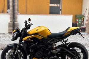 Triumph Street Triple 765 RS