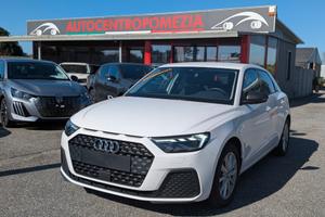 Audi A1 allstreet 30 TFSI Business