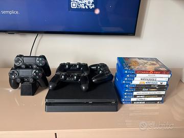 PlayStation 4 + accessori e giochi