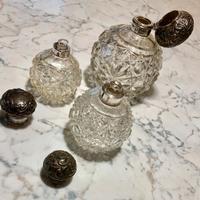 Trittico flaconi da toilette inglesi