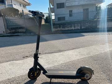 Monopattino "SEGAWAY NINEBOT"