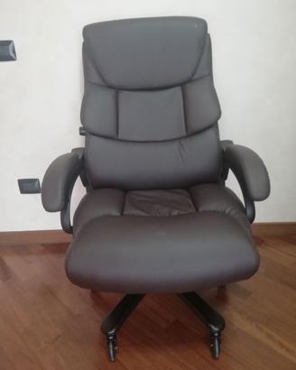 Poltrona Direzionale ufficio, mai usata.