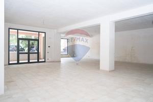 Locale Commerciale - Enna