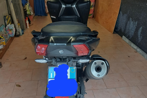 Yamaha tmax 530
