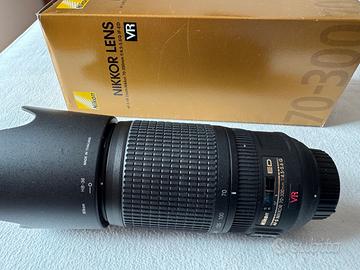 Zoom Nikkor 70-300