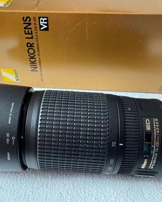 Zoom Nikkor 70-300