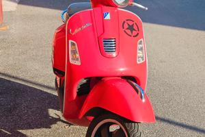 vespa 300 gts super sport