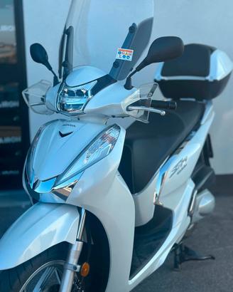 Honda SH 300 i