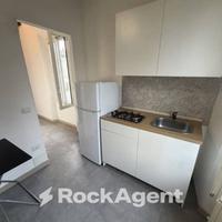 REGGIO EMILIA- MONOLOCALE ARREDATO