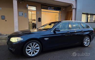 Bmw 530d X-Drive full-optional (Rara)