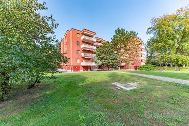 3 LOCALI A ARESE