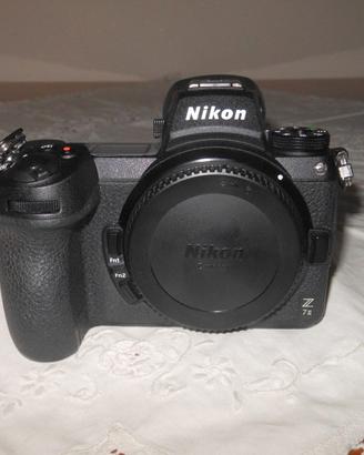 Nikon Z7 II, Scatti 40, Garanzia Nital