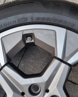gomme nuove  225/55 R18  102 Y