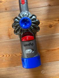 Dyson v8 Aspirapolvere