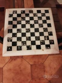 Scacchiera in marmo