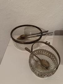 Contenitori in vetro e placcato d’argento