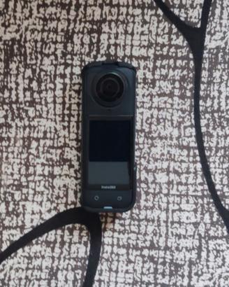 Insta360 x5 con accessori come in foto  Ins