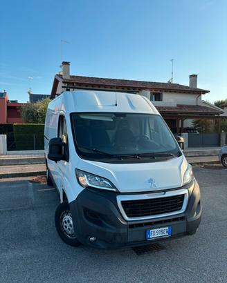 Peugeot Boxer DIESEL  105.000 km 2019