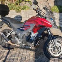 HONDA CB 500 X con pochi kilometri