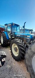 TRATTORE AGRICOLO USATO NEW HOLLND 7840